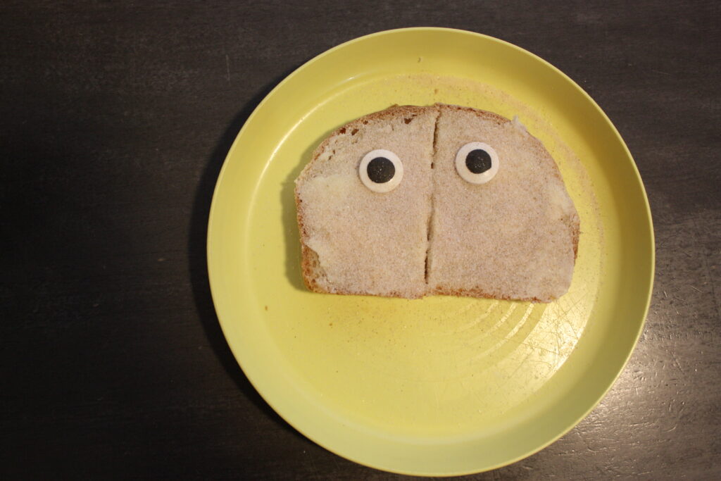 googly eyes on toast